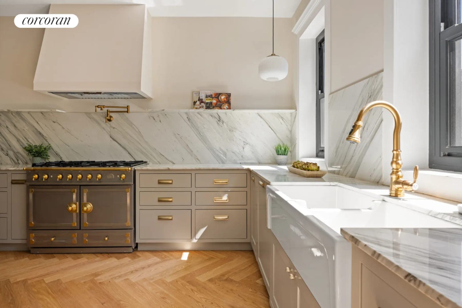 Bedford-Stuyvesant Townhouse, installation overview