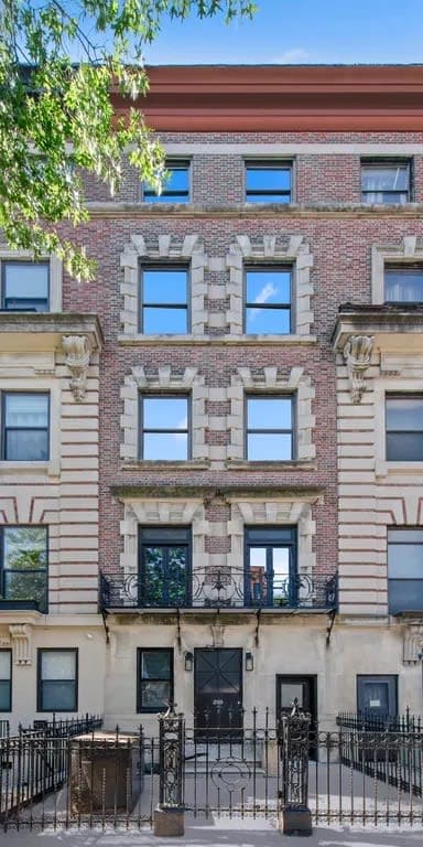 Harlem Multifamily, installation overview