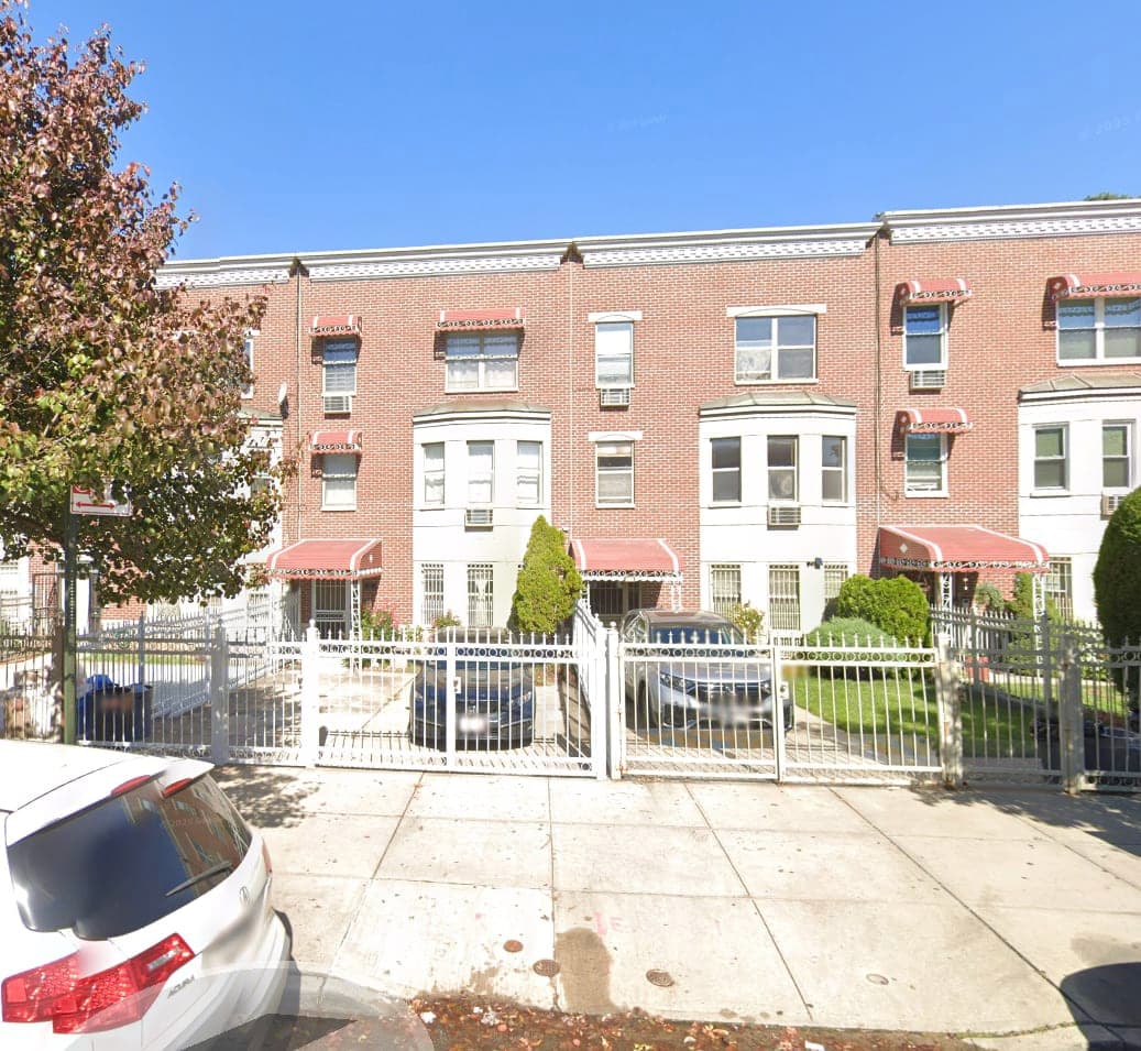 Stuyvesant Heights Small Multifamily, installation overview